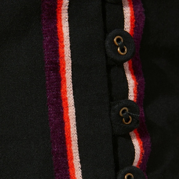 INTERMIX Lexi Striped Top Size 4 - Picture 5 of 5